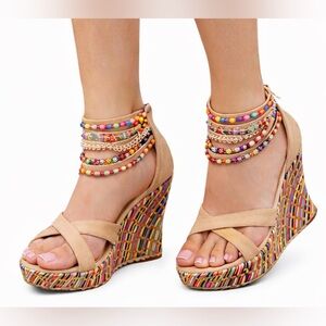 🍀🍀 Beige Platform Wedge Sandals with Beaded Ankle Detail – Size 6